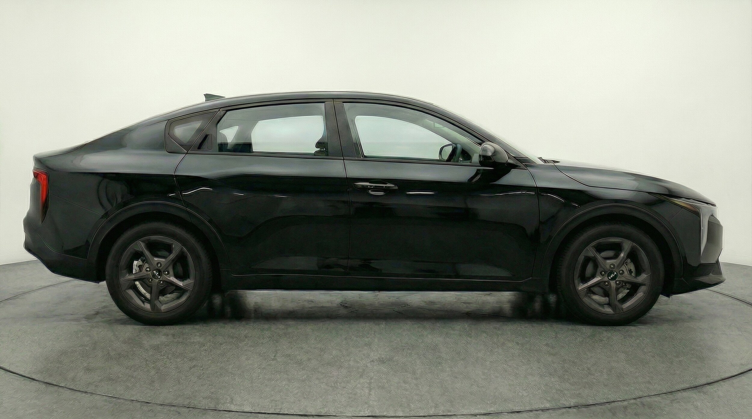 Thumbnail: 2025 Kia K4 - 11