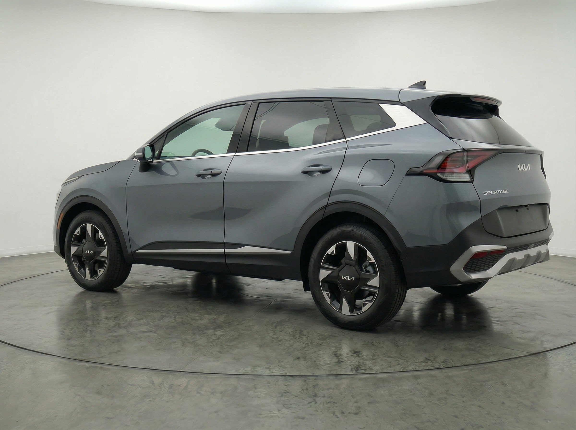Thumbnail: 2026 Kia Sportage - 6