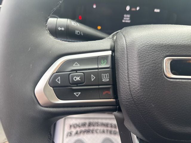2025 Jeep Compass Limited - Photo 13