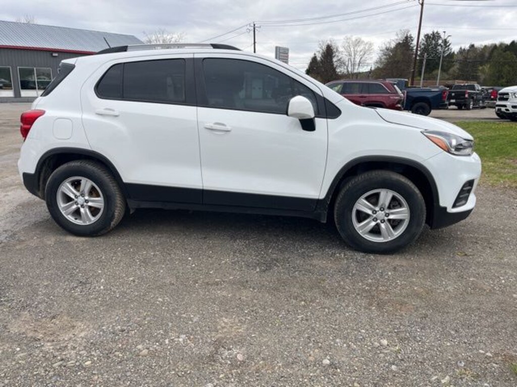 Used 2022 Chevrolet Trax LT SUV