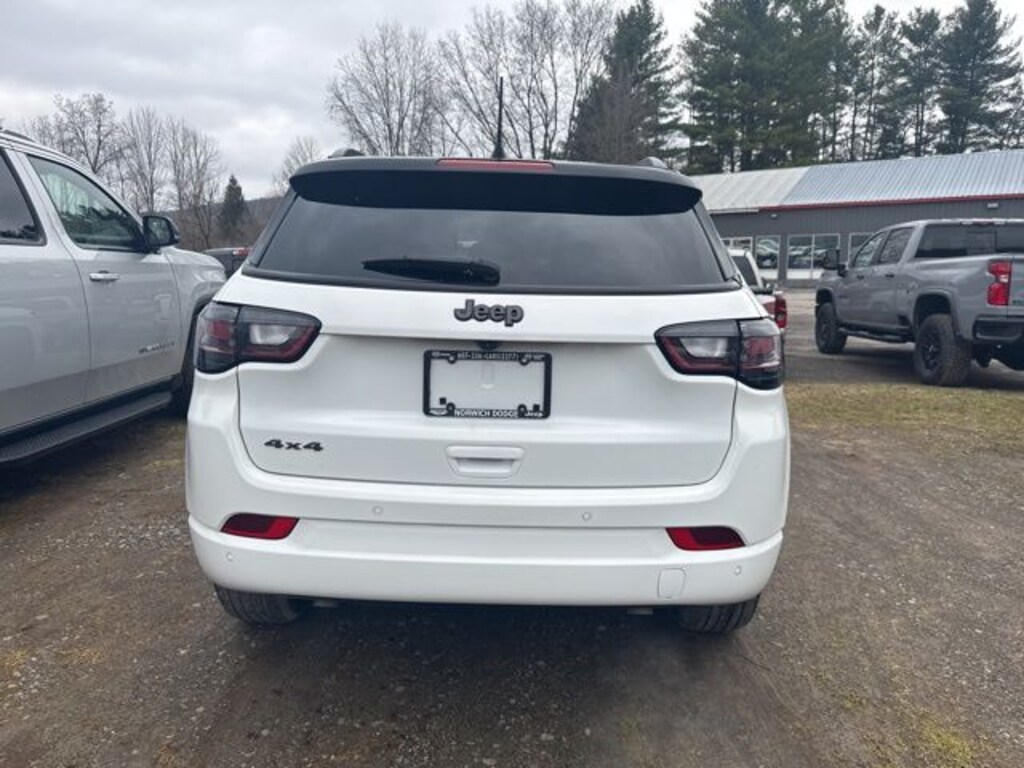 Used 2025 Jeep Compass Limited SUV