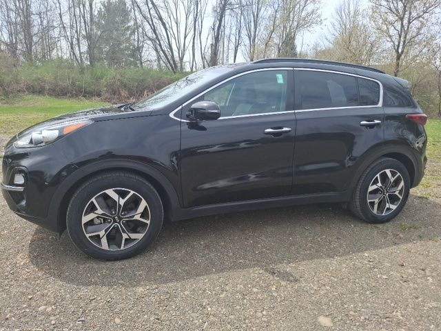 2022 Kia Sportage EX