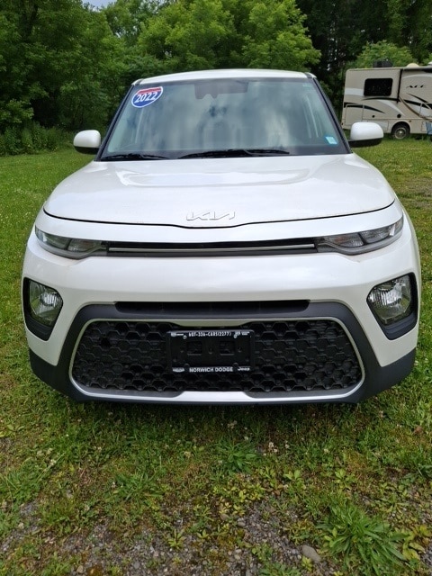 Used 2022 Kia Soul LX with VIN KNDJ23AU7N7829468 for sale in Norwich, NY