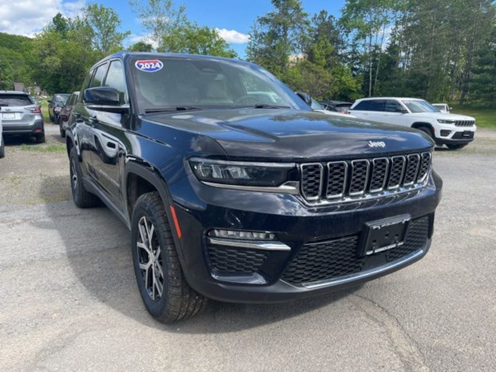 Used 2024 Jeep Grand Cherokee Limited SUV