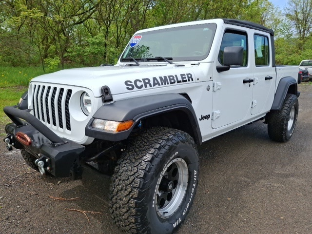 Used 2021 Jeep Gladiator Sport with VIN 1C6JJTAG0ML561812 for sale in Norwich, NY