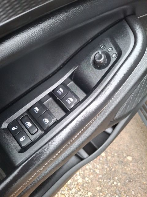 2023 Jeep Grand Cherokee L Altitude - Photo 11