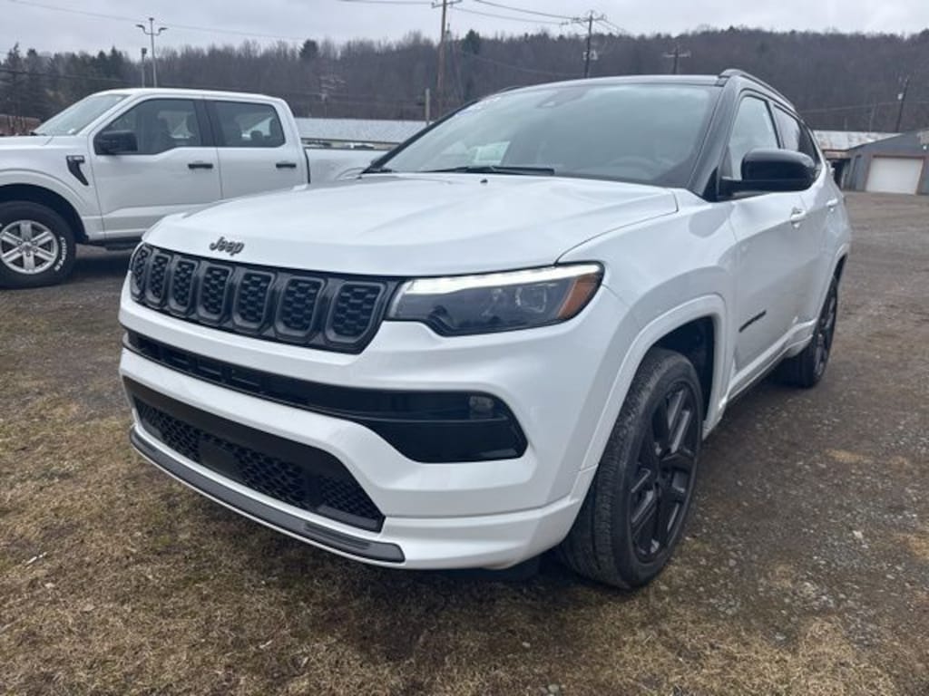 Used 2025 Jeep Compass Limited SUV