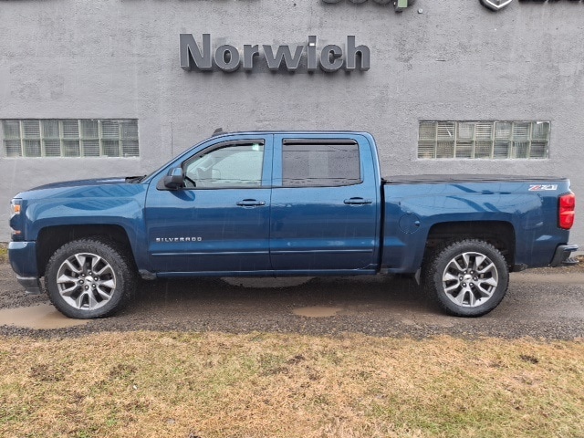 Used 2017 Chevrolet Silverado 1500 LT with VIN 3GCUKREC1HG161435 for sale in Norwich, NY