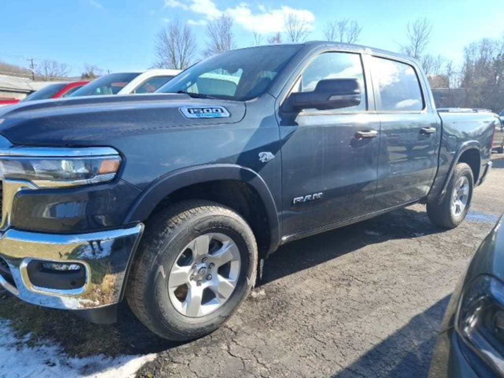 New 2026 Ram 1500 BIG HORN CREW CAB 4X4 5'7 BOX Pickup