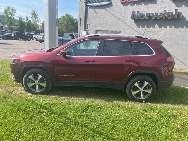 Used 2021 Jeep Cherokee Limited with VIN 1C4PJMDXXMD105928 for sale in Norwich, NY