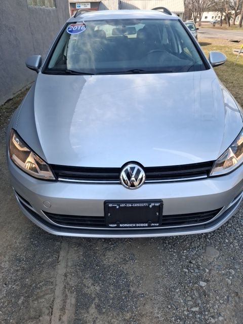 Used 2016 Volkswagen Golf SportWagen TSI S with VIN 3VWC17AU3GM510528 for sale in Norwich, NY