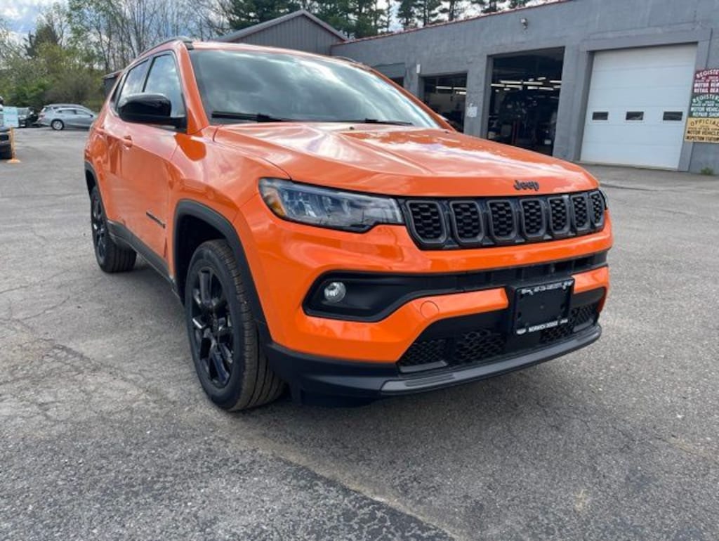 New 2026 Jeep Compass LATITUDE ALTITUDE 4X4 Sport Utility