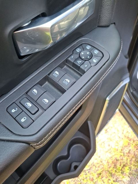 2025 RAM Ram 2500 Pickup Laramie - Photo 17