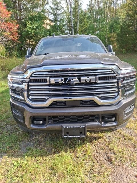 2025 RAM 2500 Laramie 4X4 Crew Cab SWB's photo