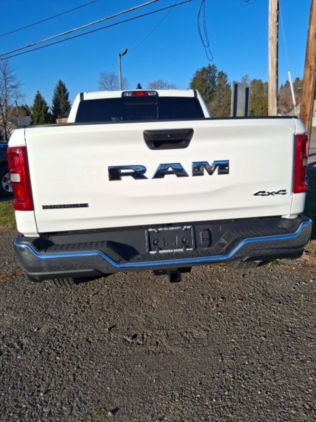 New 2025 Ram 1500 BIG HORN CREW CAB 4X4 5'7 BOX Pickup