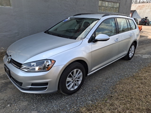 Used 2016 Volkswagen Golf SportWagen TSI S with VIN 3VWC17AU3GM510528 for sale in Norwich, NY