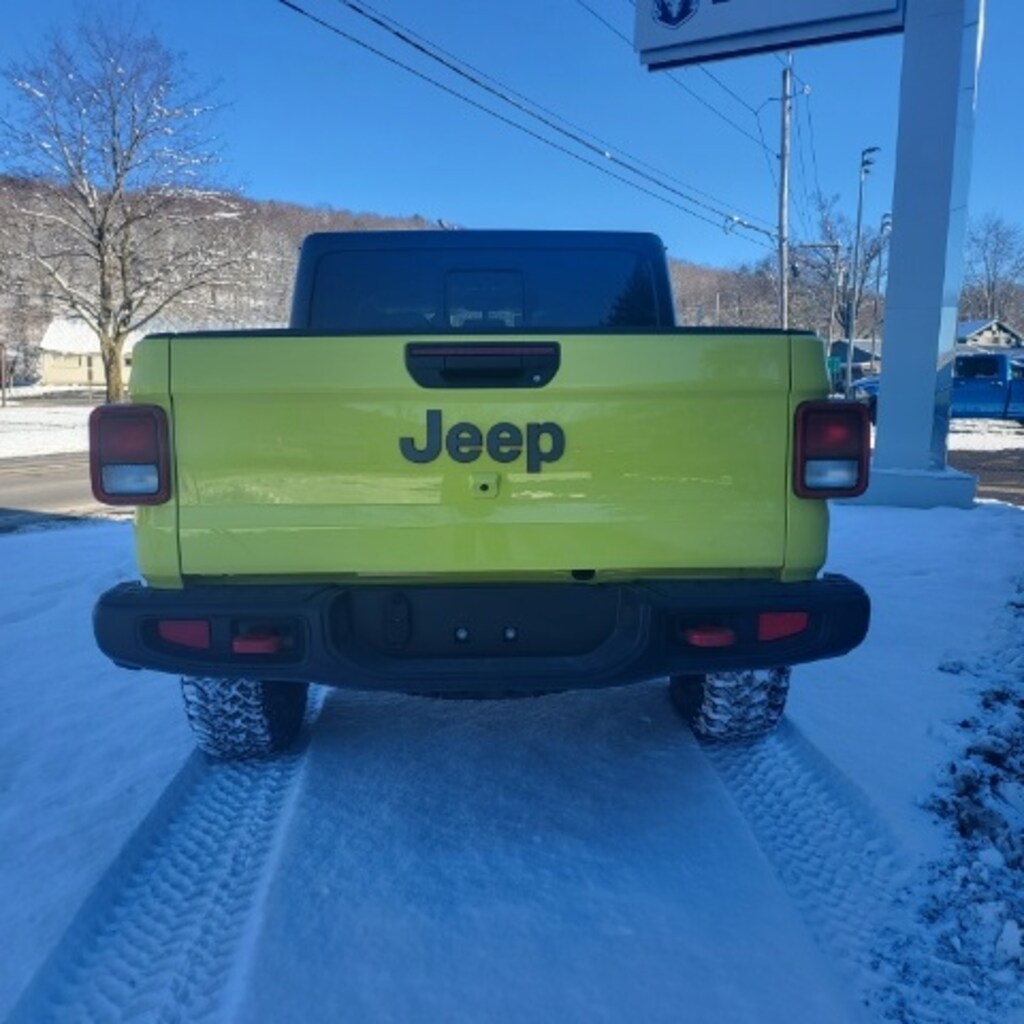 New 2023 Jeep Gladiator RUBICON 4X4 For Sale Norwich NY