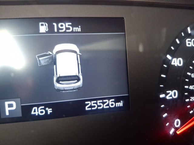 2022 Kia Soul LX - Photo 13