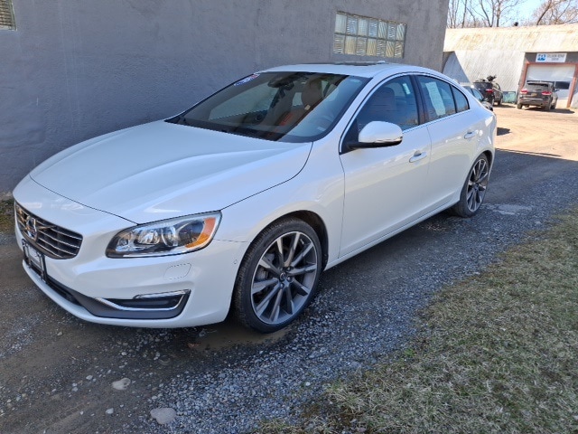 Used 2015 Volvo S60 T6 Platinum with VIN YV149MFM2F2335115 for sale in Norwich, NY