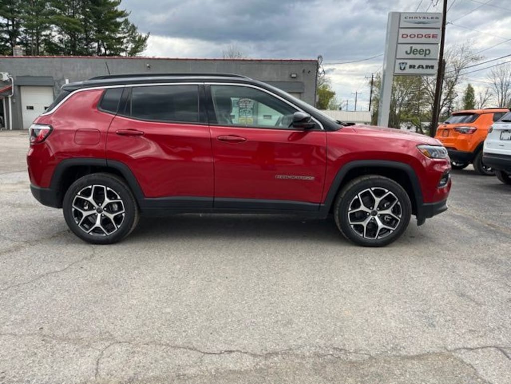 New 2026 Jeep Compass LIMITED 4X4 Sport Utility