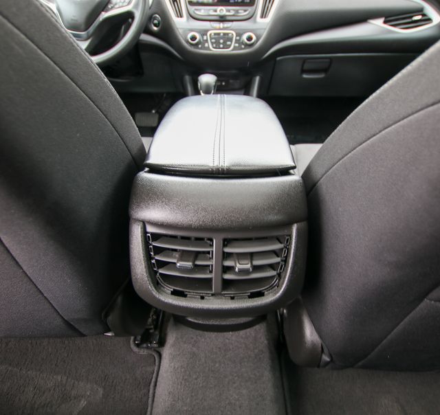 2024 Chevrolet Malibu 1LT - Photo 13