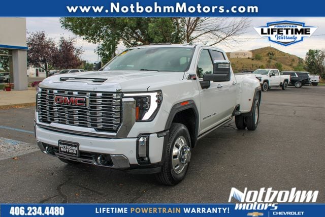 2024 GMC Sierra 3500HD Denali's photo