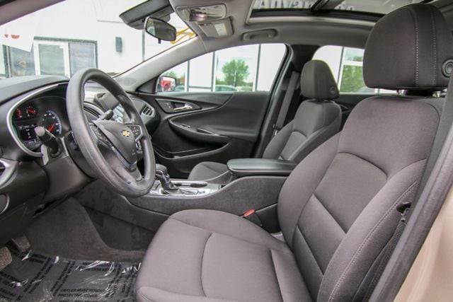 2024 Chevrolet Malibu 1LT - Photo 17