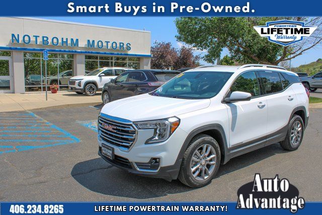 2024 GMC Terrain SLT's photo