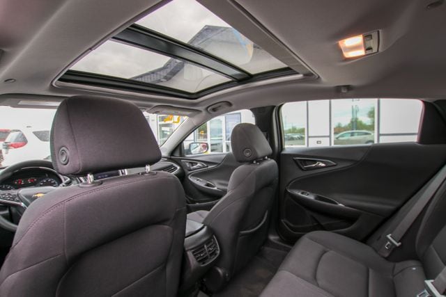 2024 Chevrolet Malibu 1LT - Photo 12