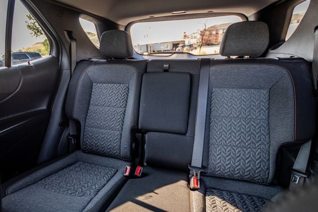 2022 Chevrolet Equinox LT - Photo 32