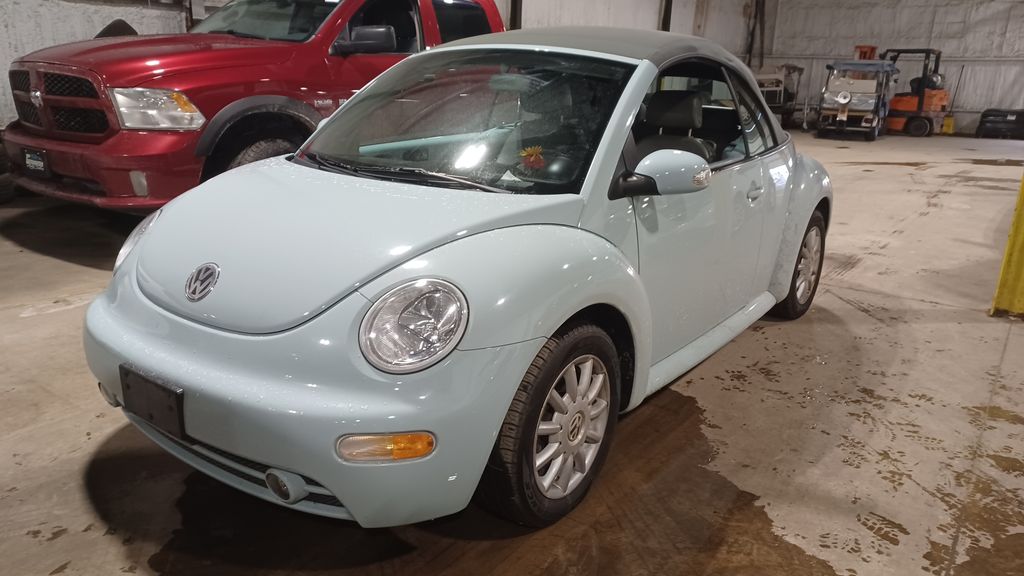 2005 Volkswagen New Beetle GLS's photo