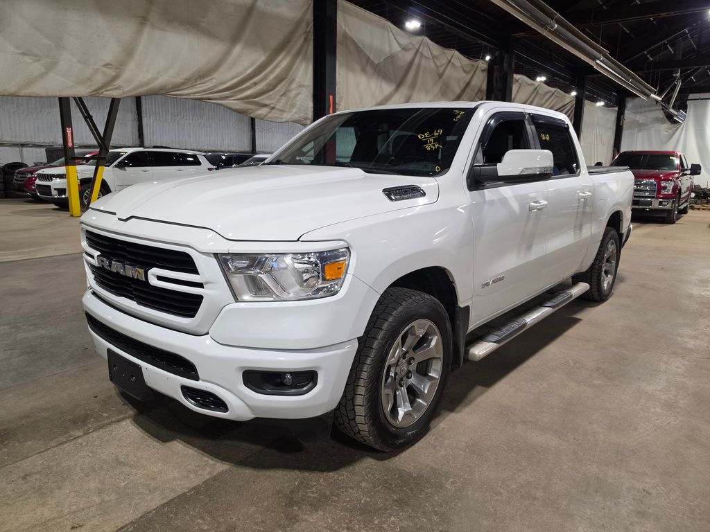 2019 RAM 1500 Big Horn/Lone Star 4x4 Crew Cab 5'7's photo