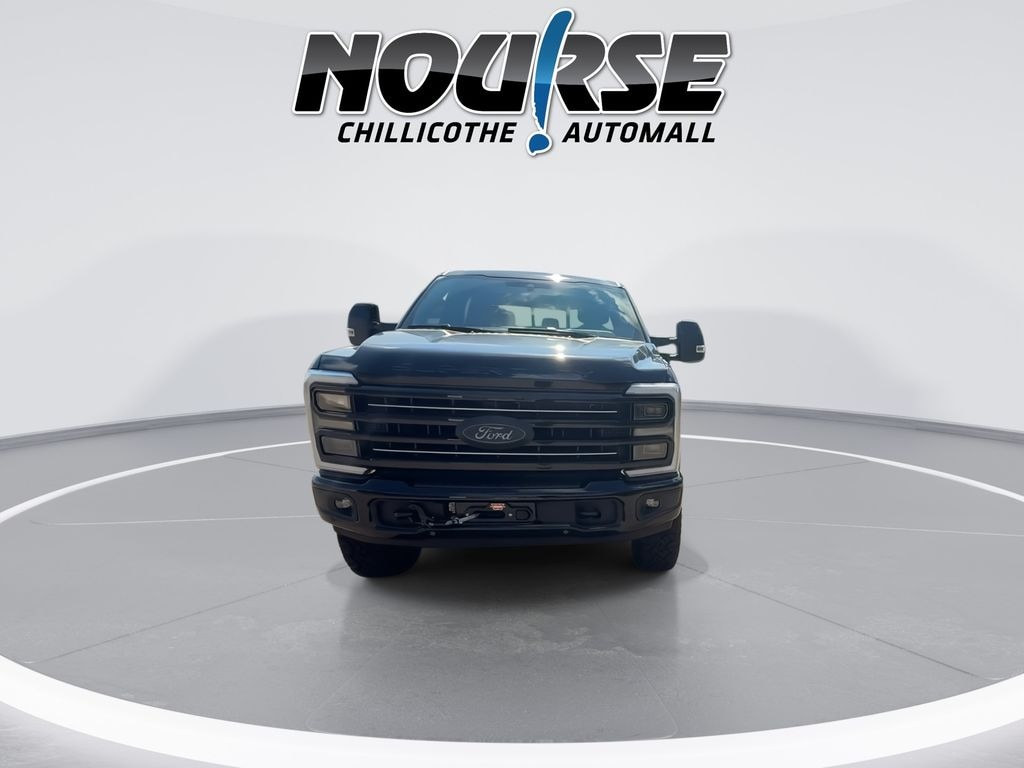 New 2026 Ford F-350 Platinum Truck Crew Cab