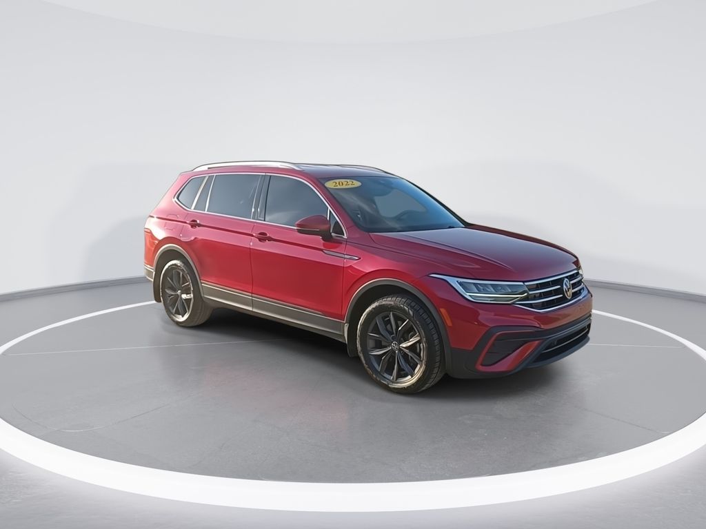 2022 Volkswagen Tiguan SE photo 2