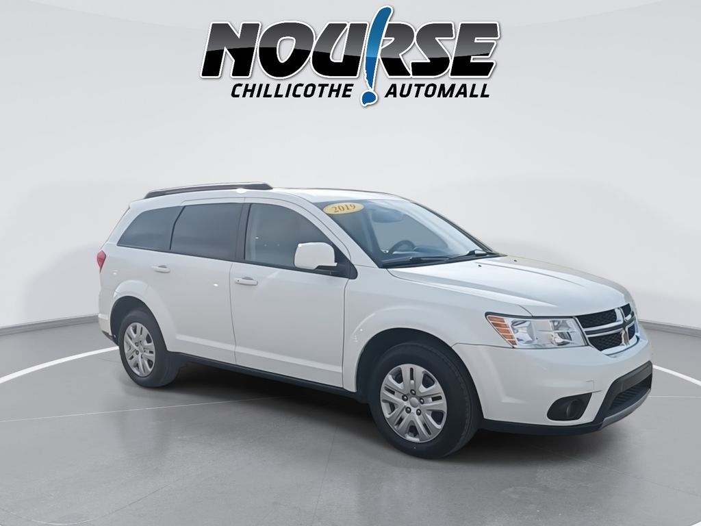2019 Dodge Journey SE photo 2