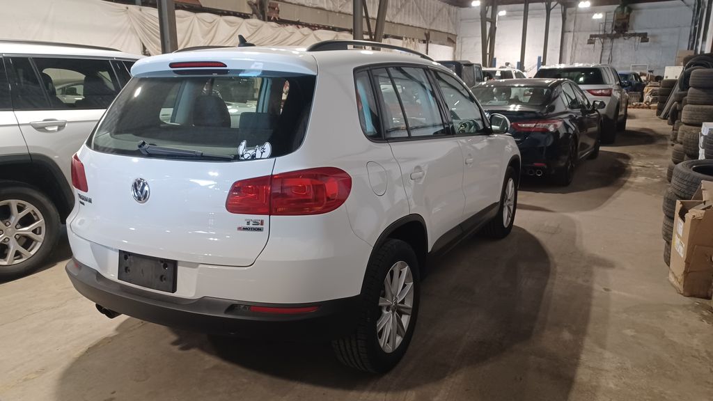 2018 Volkswagen Tiguan Limited photo 2