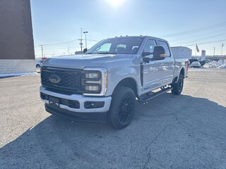 2026 Ford F-350 Lariat Truck Crew Cab 1FT8W3BT6TED14320