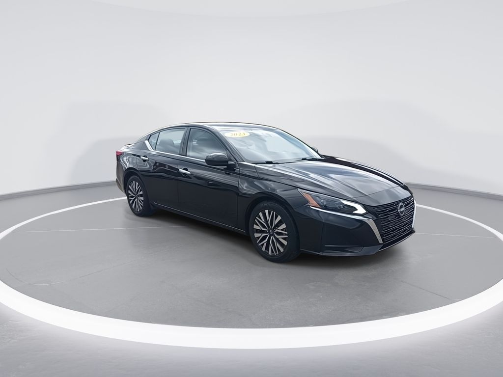 2023 Nissan Altima 2.5 SV photo 2