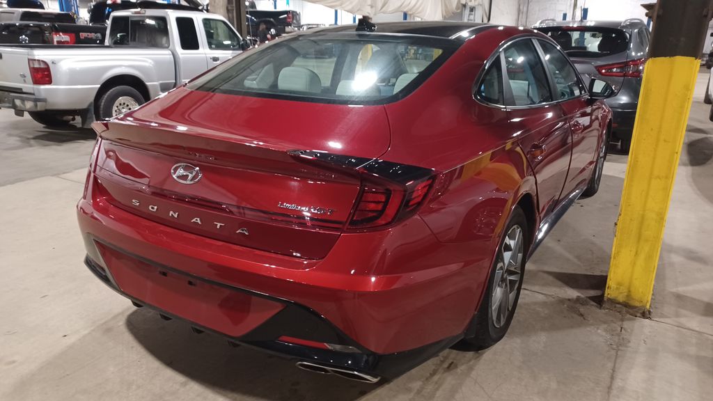 2023 Hyundai Sonata SEL photo 2