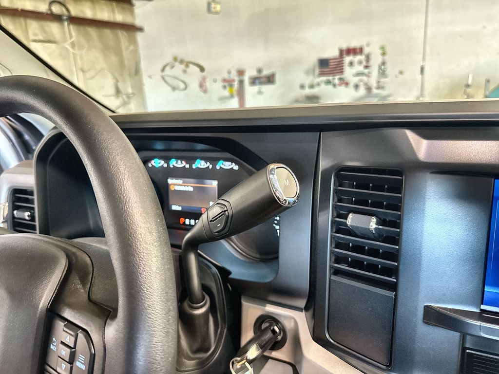 2026 Ford F-350 Super Duty XL - Photo 22