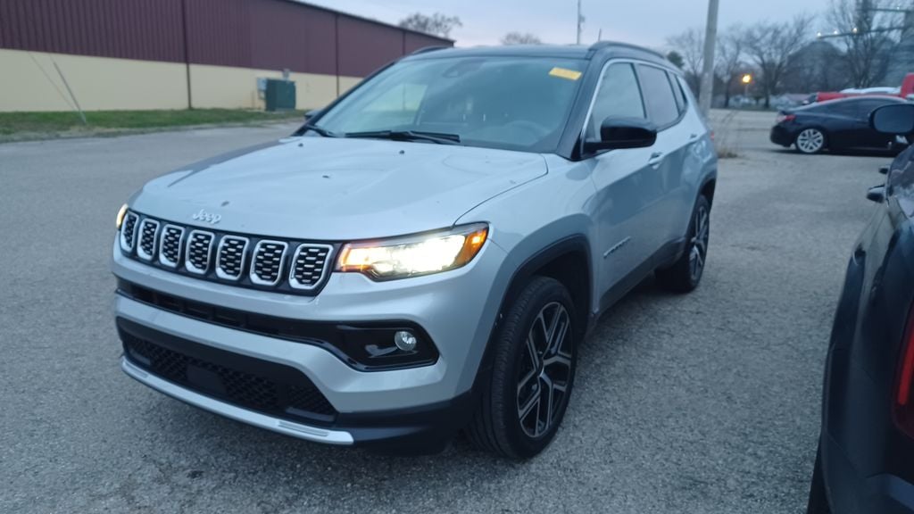 2025 Jeep Compass Limited's photo