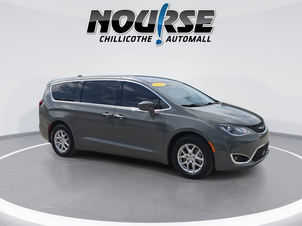 Used 2020 Chrysler Pacifica Touring Minivan/Van