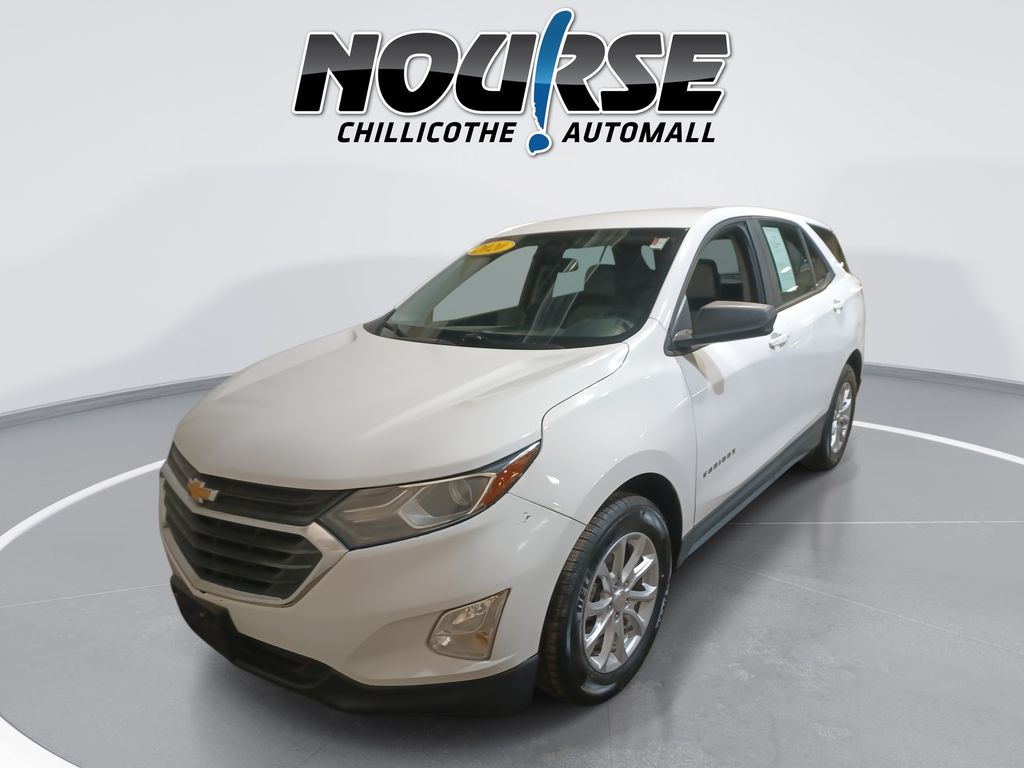 2020 Chevrolet Equinox LS's photo