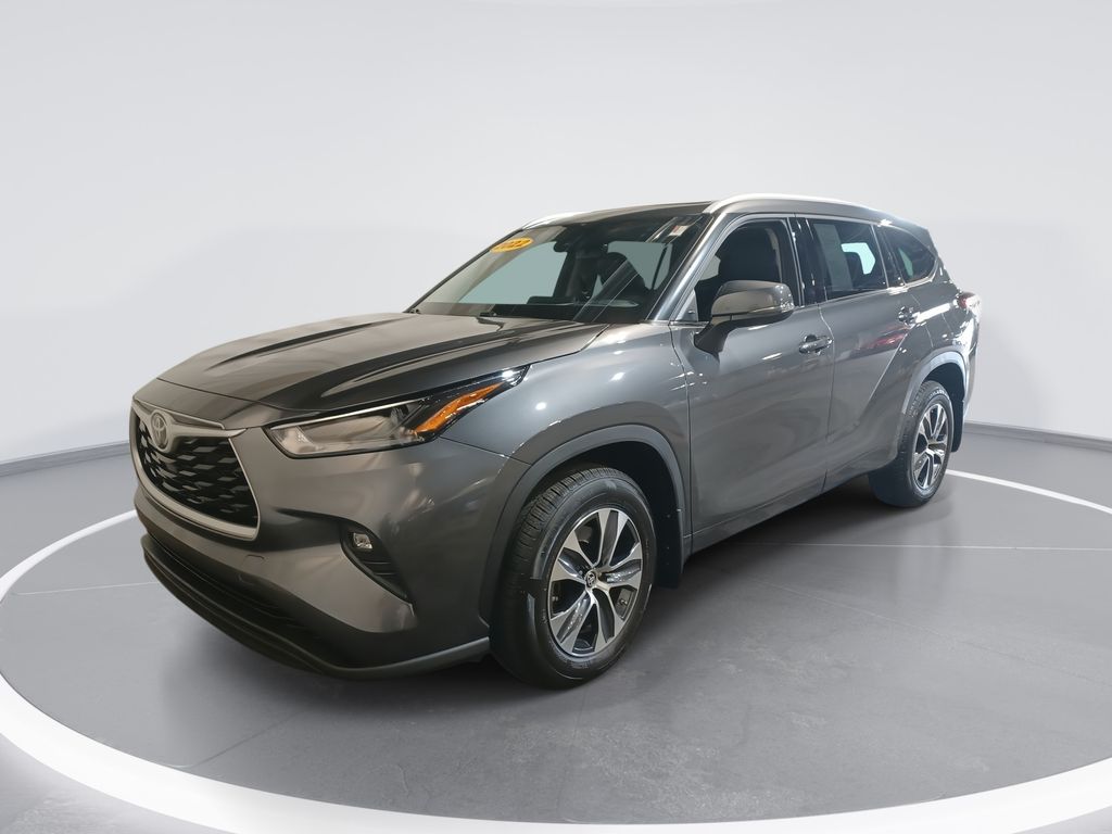 2022 Toyota Highlander SUV 