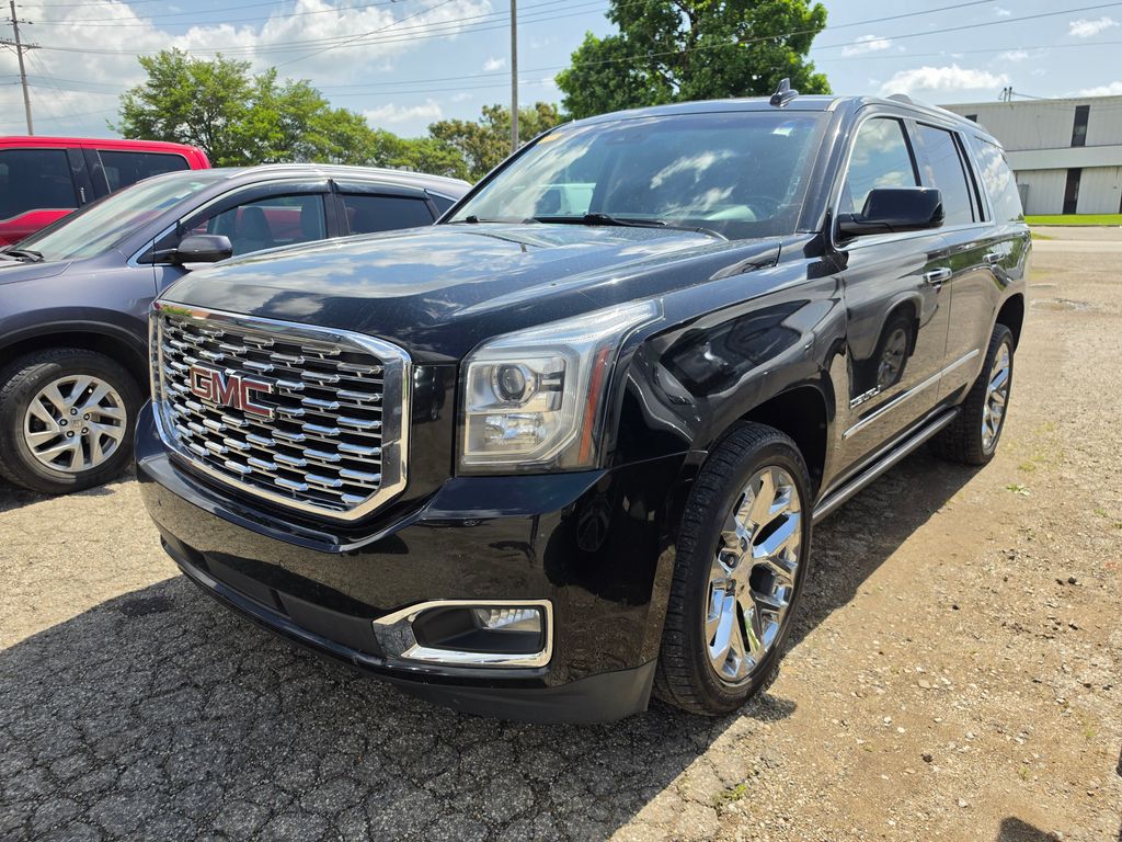 2018 GMC Yukon 4WD Denali's photo