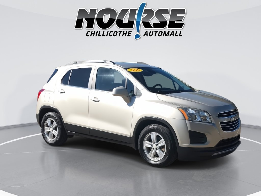 Used 2016 Chevrolet Trax LT with VIN 3GNCJLSB2GL231626 for sale in Chillicothe, OH