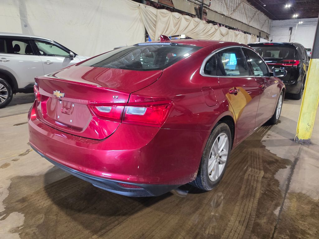 Used 2017 Chevrolet Malibu 1LT with VIN 1G1ZE5ST5HF139362 for sale in Chillicothe, OH