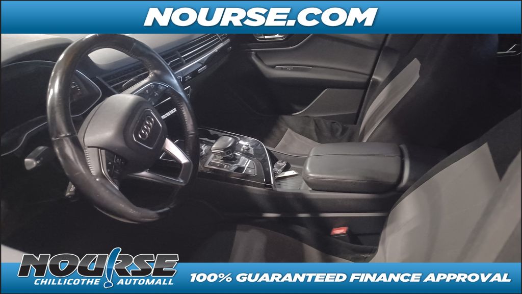 2017 Audi Q7 3.0T Prestige photo 3