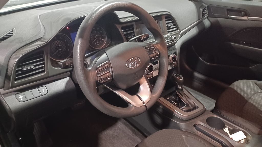 Used 2019 Hyundai Elantra SE Sedan