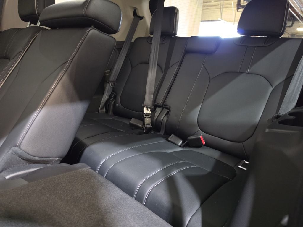 2024 Honda Pilot Elite - Photo 25